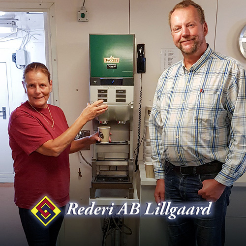 Jacobs Cafitesse-järjestelmästä tulee aina tuoretta, hyvää ja kuumaa kahvia sekä miehistön että ammattikuljettajien messeihin, aluksen emäntä kiittää.

